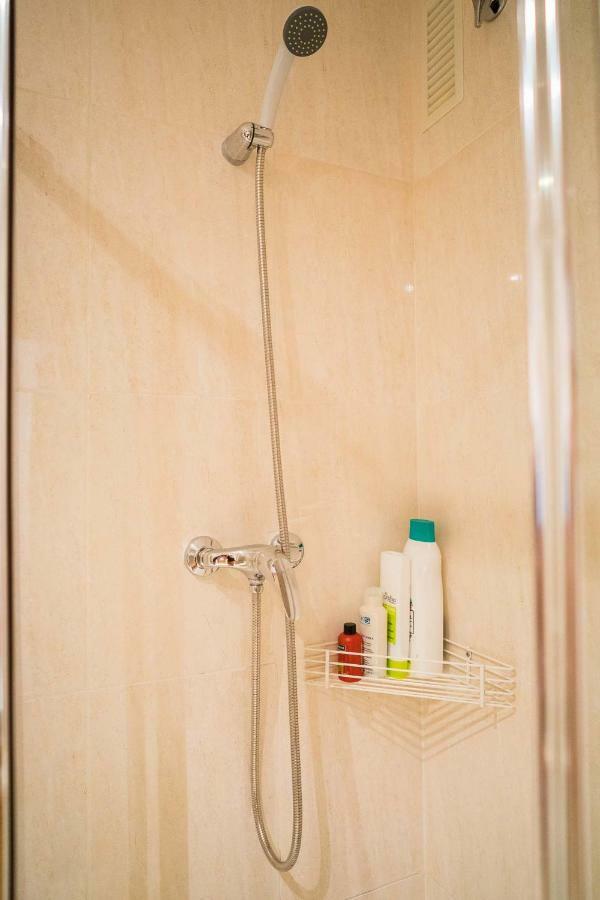 Piso Moderno Centro Madrid Apartment Ngoại thất bức ảnh